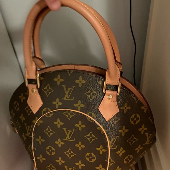 LOUIS VUITTON - Ellipse MM Bag for Sale *real* LV DUST BAG INCLUDED πΌ - Picture 4 of 17